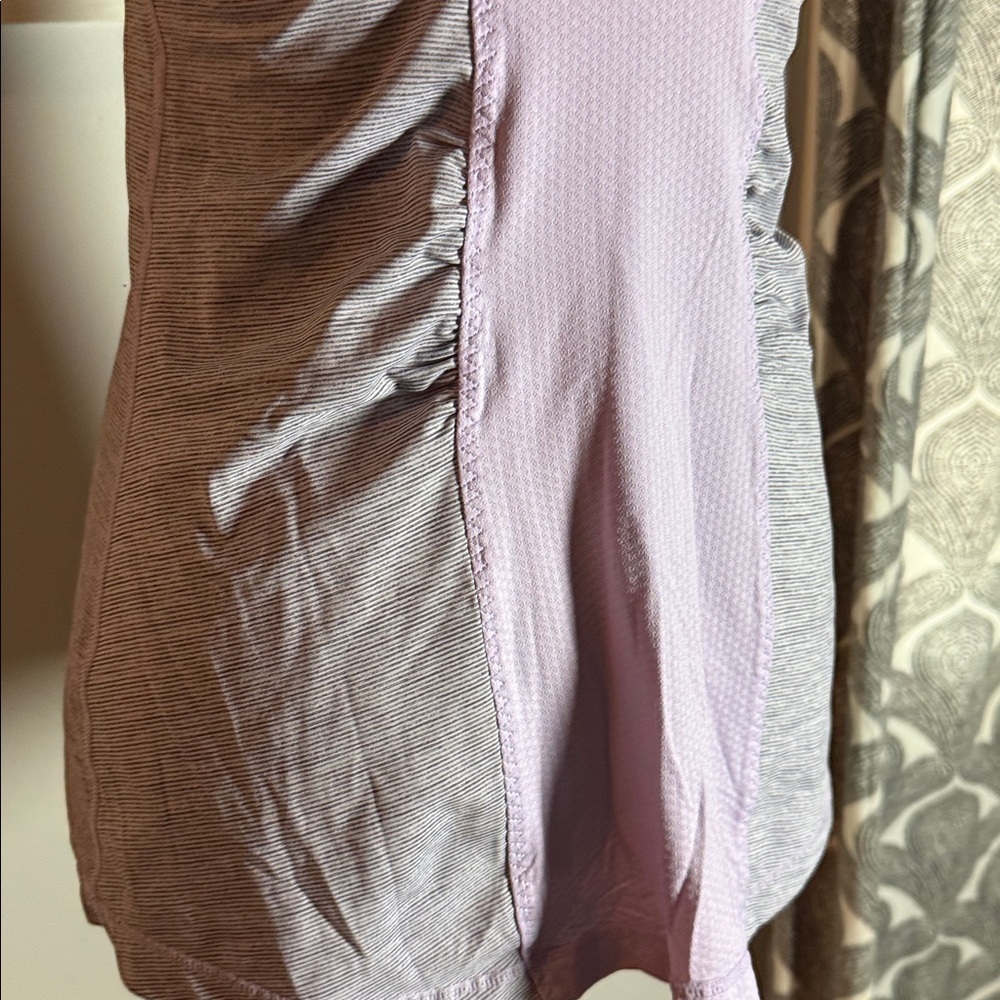 Lululemon Active Strength Tank in Heathered Lilac SZ Medium - Picture 7 of 8